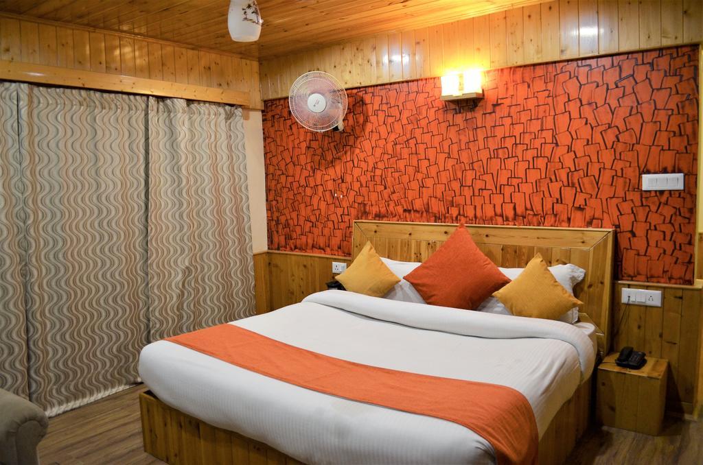 Gezellig Inn - Tree Hill Cottages & Kanyal Villas Manāli Extérieur photo