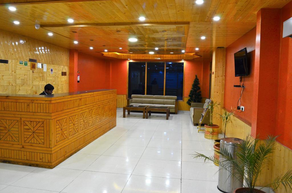 Gezellig Inn - Tree Hill Cottages & Kanyal Villas Manāli Extérieur photo
